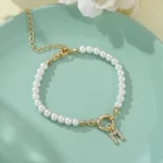 New Fashion Toggle Clasp Initial Bracelet Women A-Z Letter Pendant 6mm Pearl Bracelet For Women Jewelry Gift